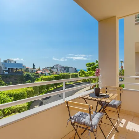 Duplex- Center And Sea View Appartamento